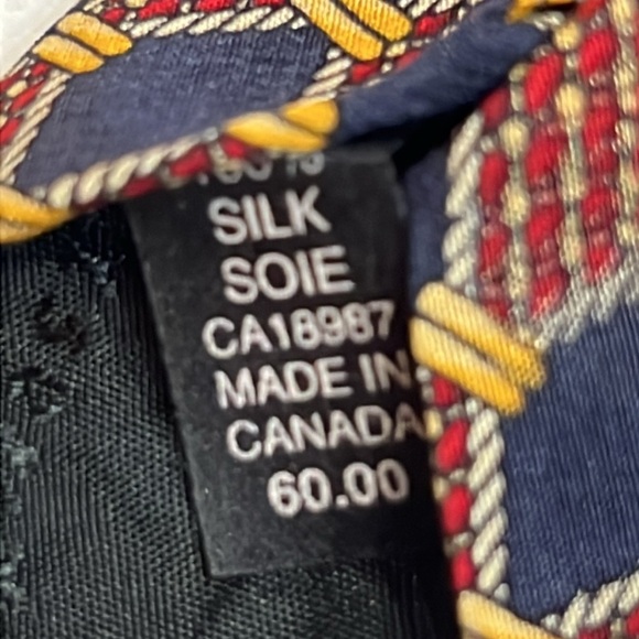 Harry  Rosen Classic Navy Red Tie - Picture 3 of 6